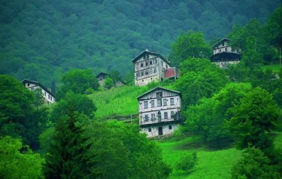 Gazi Turizm: Umre Turları, Hafta Sonu ve Günübirlik Turlar